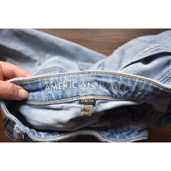 American Eagle Mom Jeans Distressed Light Blue High Rise Womens 0 - Picture 5 of 9